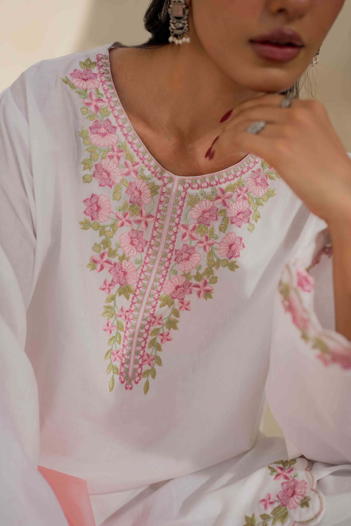 CHERRY BLOSSOM - 3 PIECE SUIT