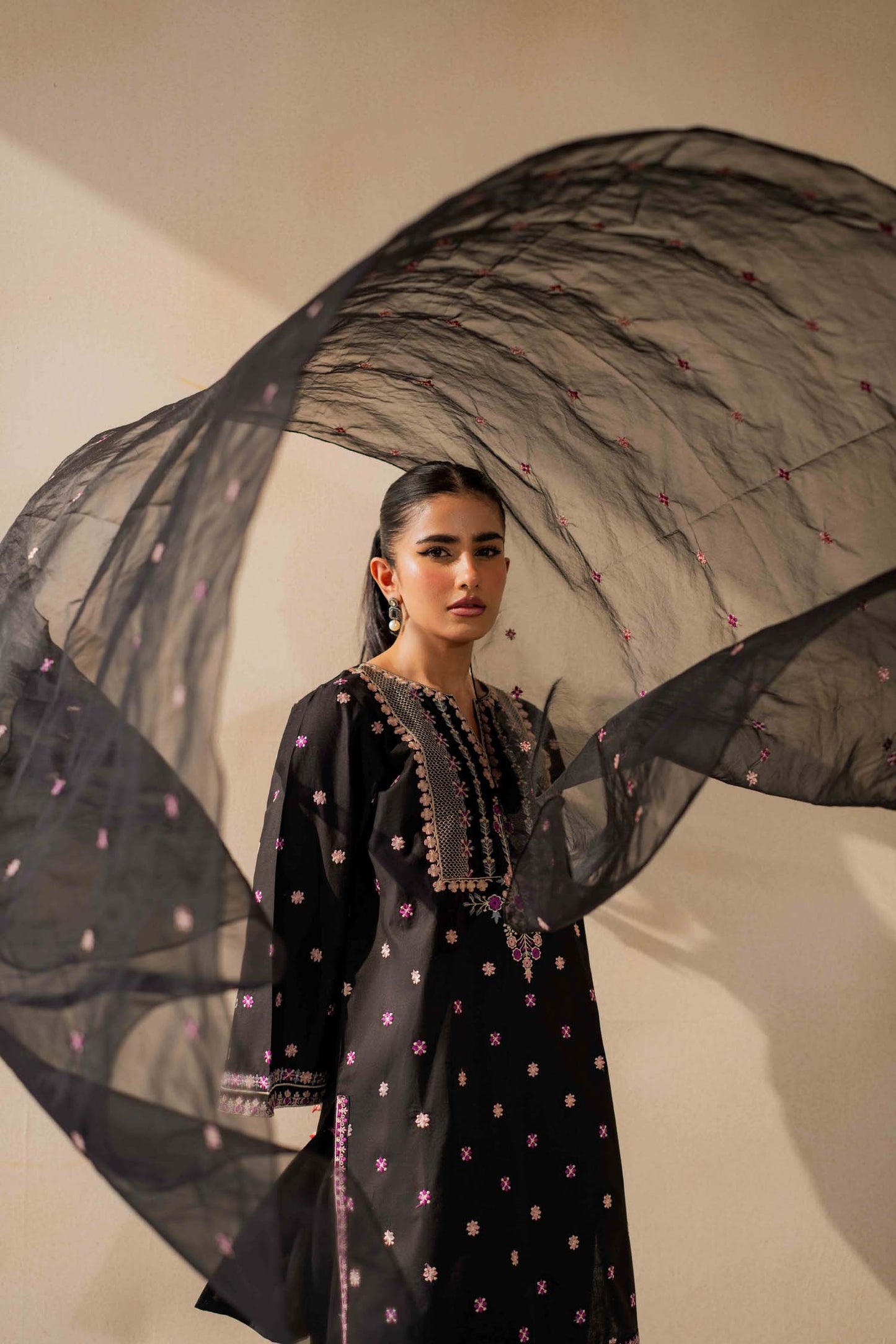 MOONLIT RADIANCE - 3 PIECE SUIT